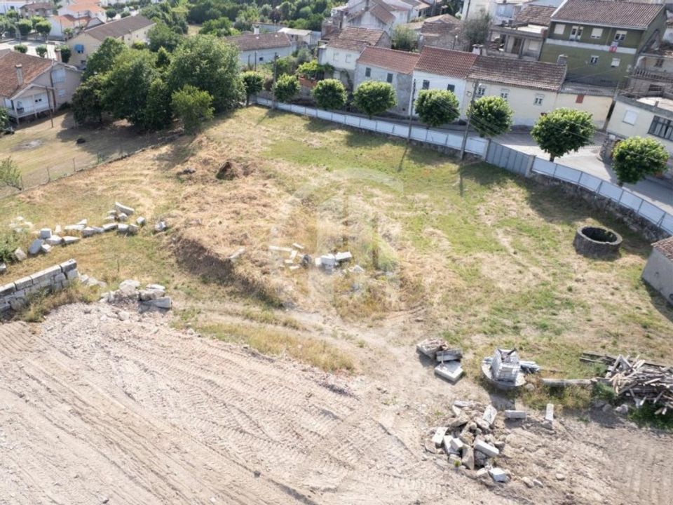 Helårsgrund i Vilar seco, Viseu - foto 1