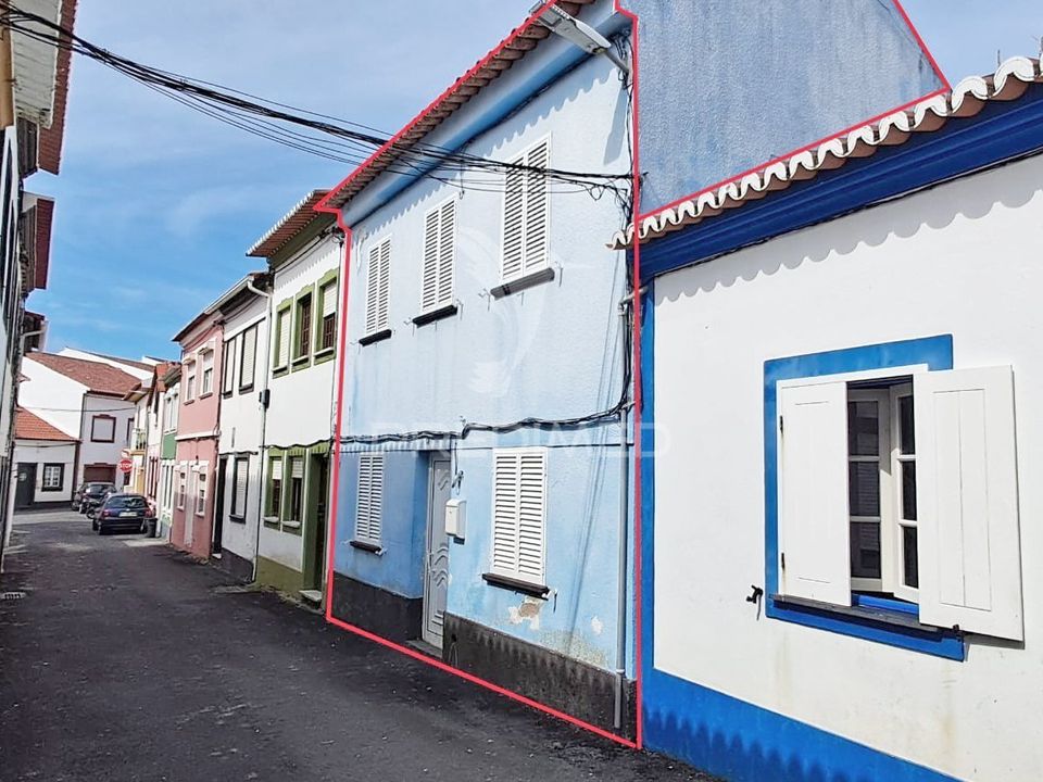 Byhus i Angra do Heroismo, Terceira - foto 2
