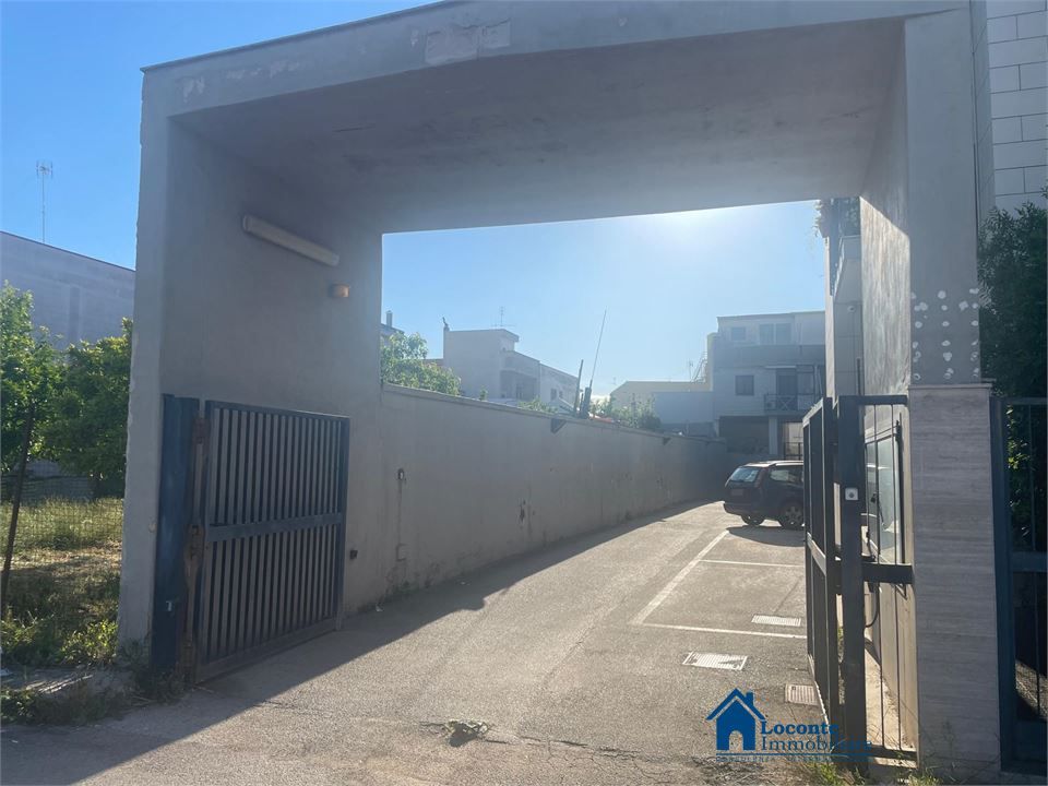 Erhvervsejendom i Cellamare, Bari - foto 2