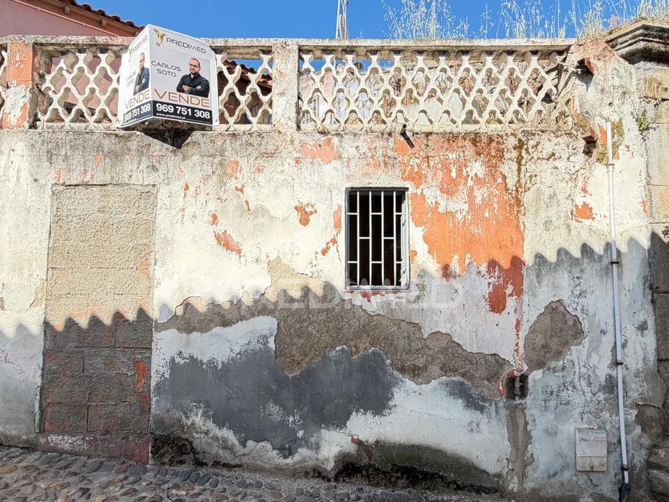 Ruinere i Mirandela, Braganca - foto 1