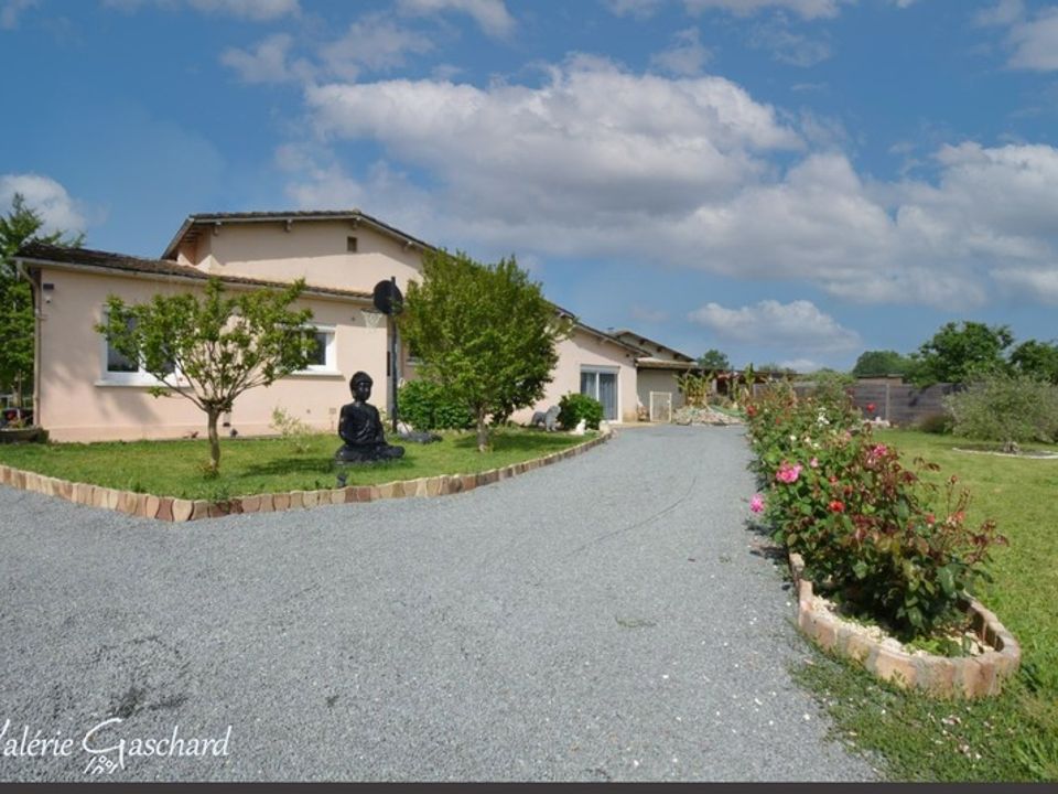 Villa a Beaupouyet, Dordogne - foto 1