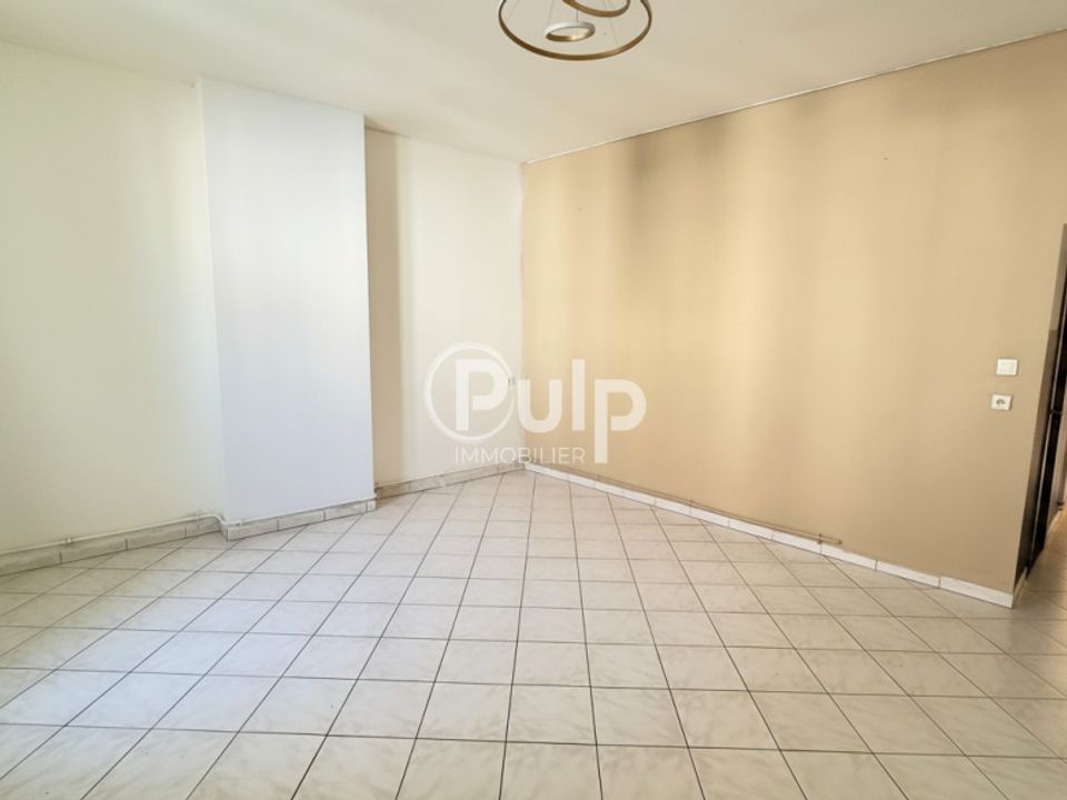Byhus i Bruay-la-Buissière, Pas-de-Calais - foto 1