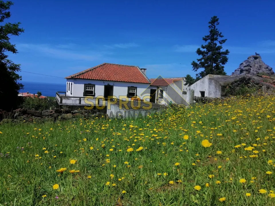 Villa i Angra do Heroismo, Terceira - foto 1
