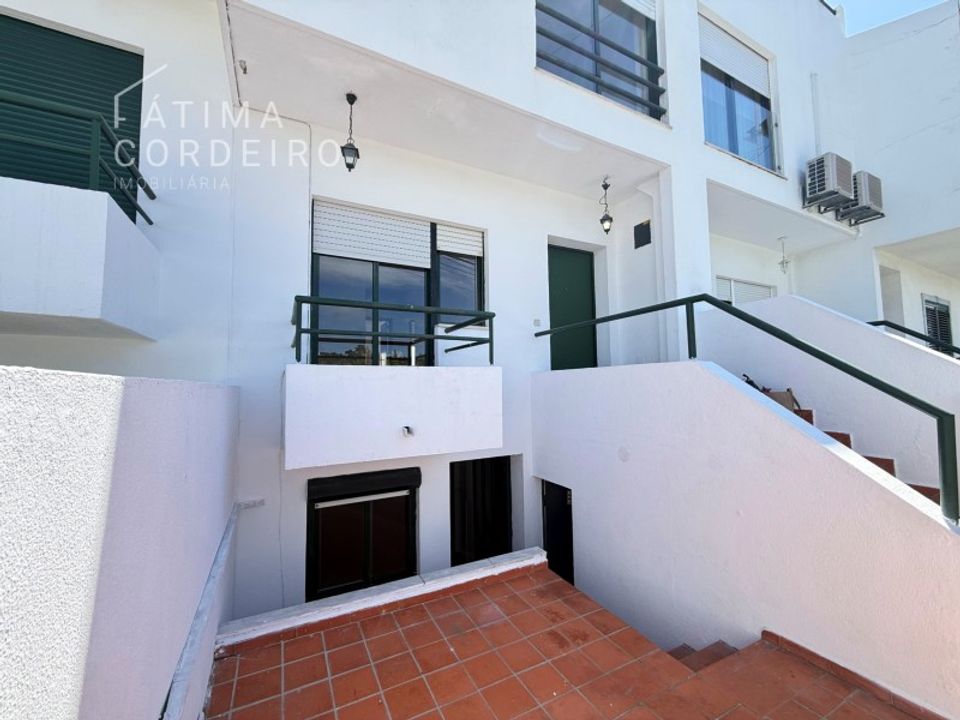 Rækkehus i Laranjeiro, Setubal - foto 1