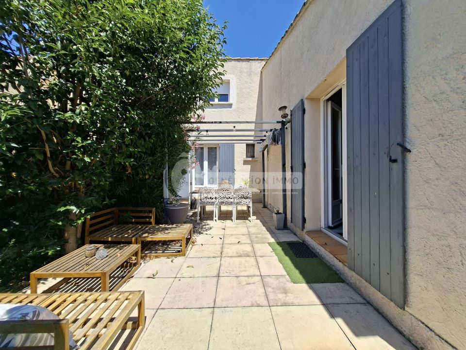 Villa en Arles, Bouches-du-Rhone - foto 3