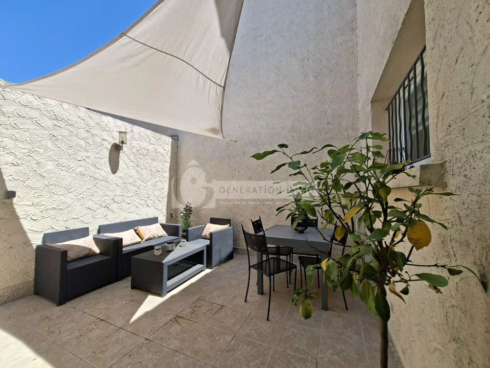Villa en Arles, Bouches-du-Rhone - foto 4