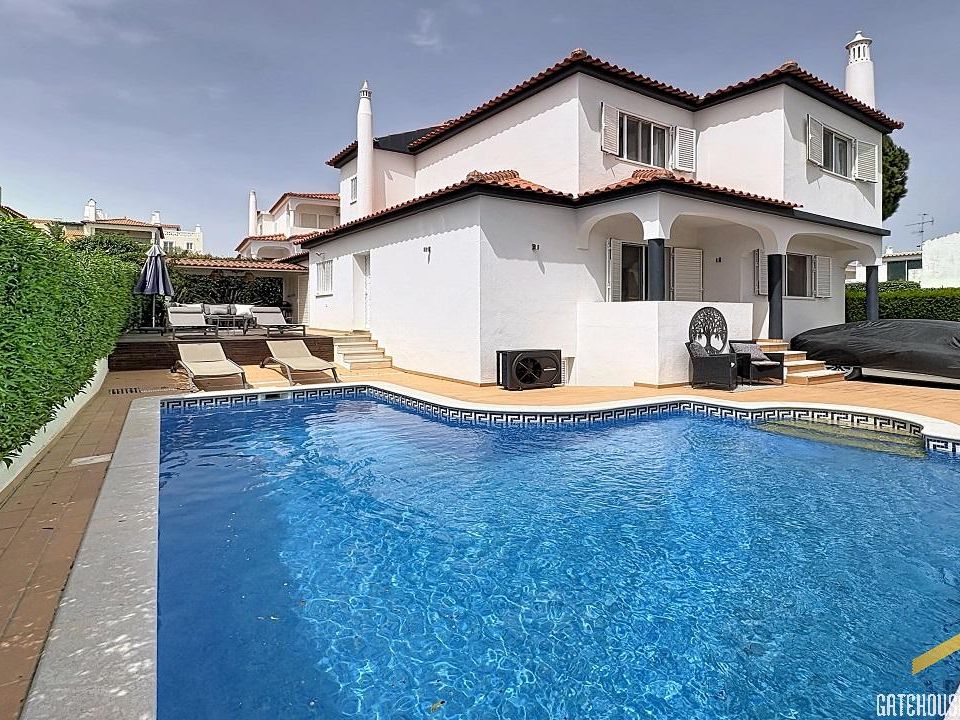 Villa i Vilamoura, Faro - foto 1