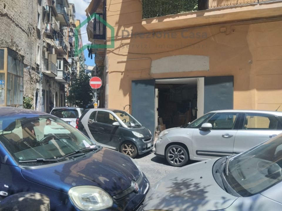 Erhvervsejendom i Naples, Naples - foto 1