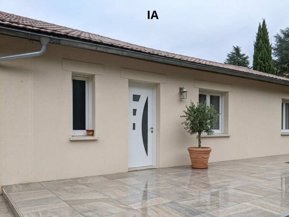 Villa i Le Chambon-Feugerolles, Loire - foto 2
