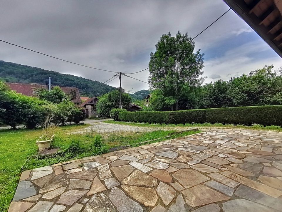 Villa i Saint-Joseph-de-Riviere, Isere - foto 2