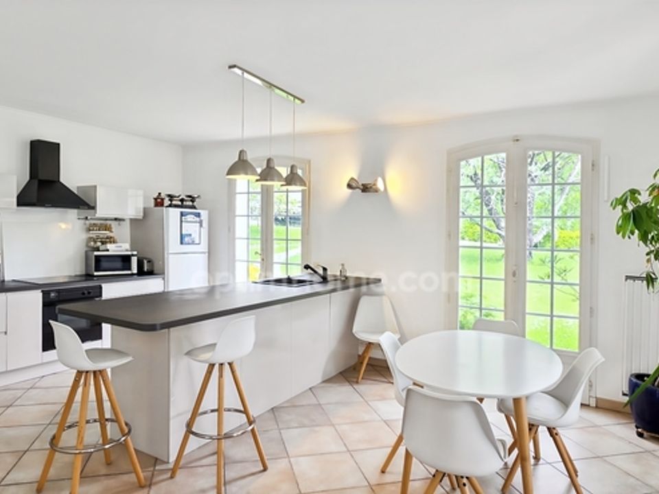 Villa in Bosdarros, Pyrenees-Atlantiques - foto 4