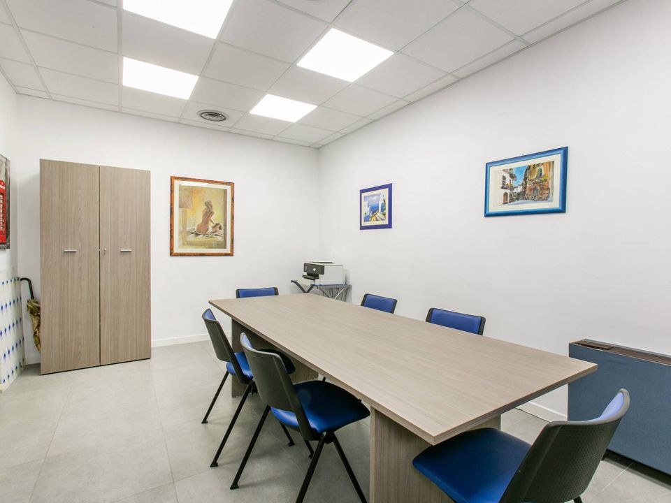 Erhvervsejendom i Pomezia, Rome - foto 2