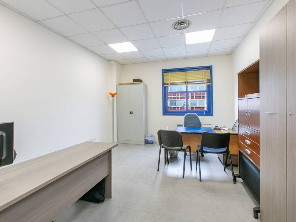 Erhvervsejendom i Pomezia, Rome - foto 4