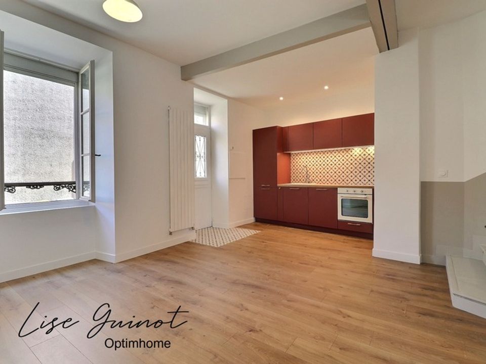 Apartment in Maule, Yvelines - photo 2