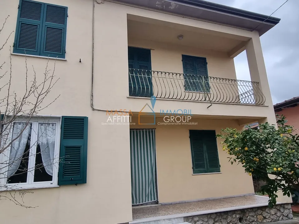 Villa i Massa, Massa and Carrara - foto 1