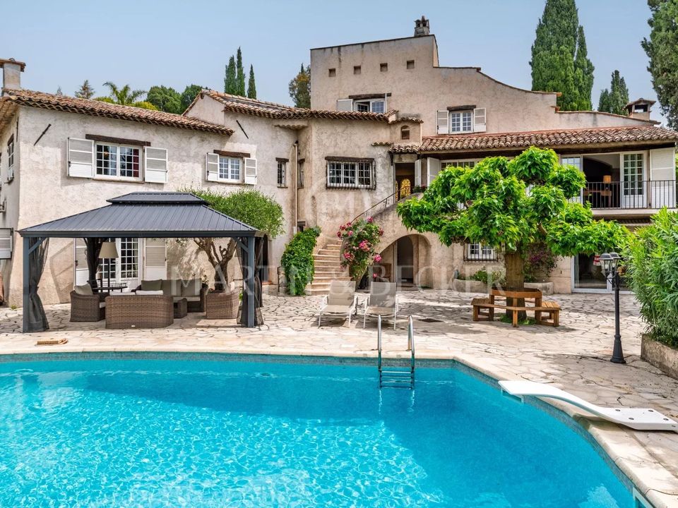 Villa i Mougins, Alpes-Maritimes - foto 1