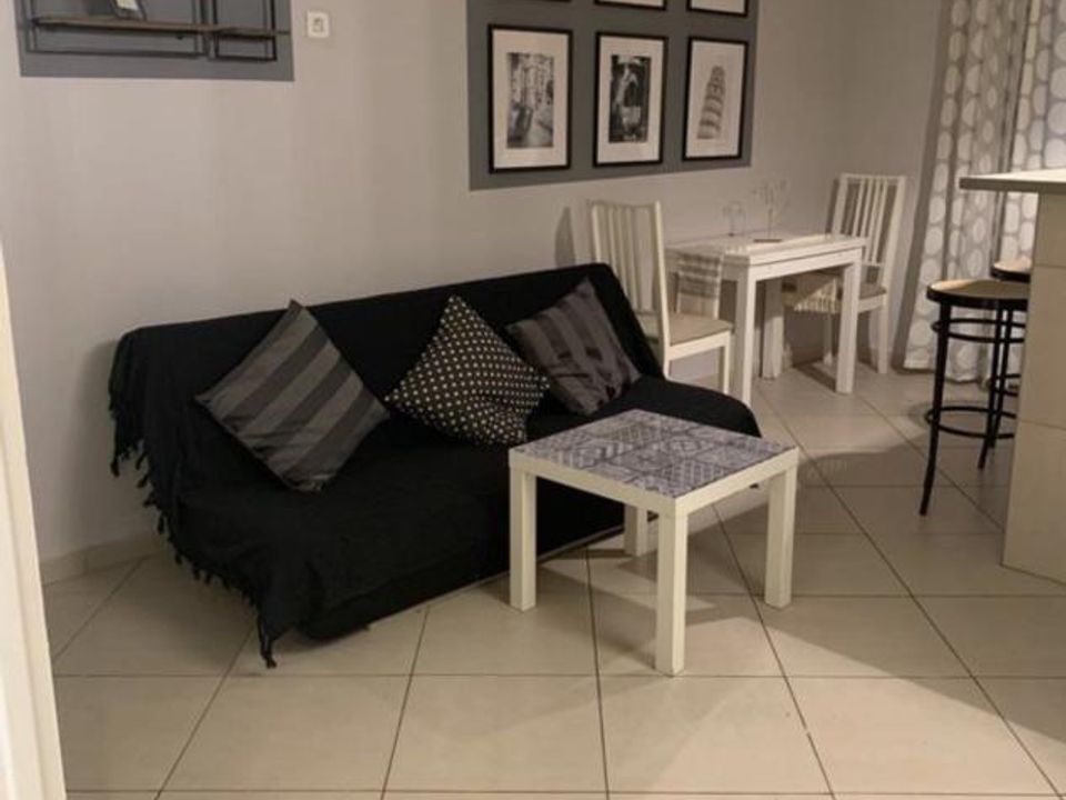 Studio in Chennevieres-sur-Marne, Val-de-Marne - photo 3