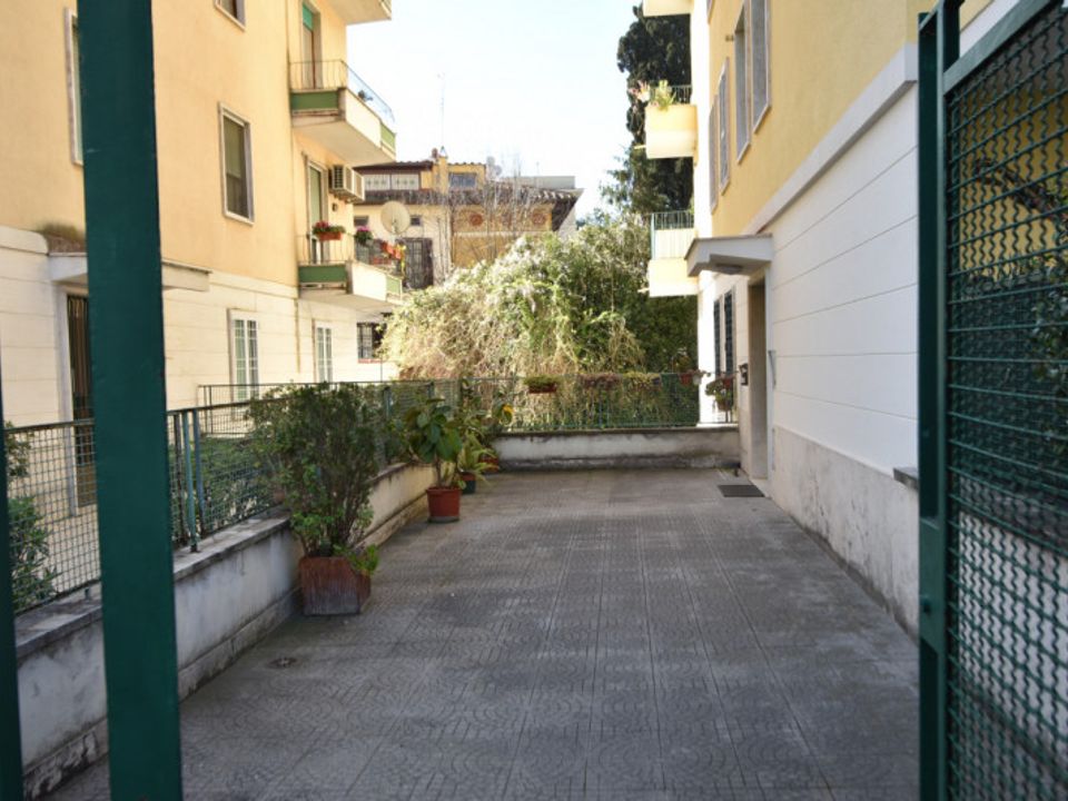 Erhvervsejendom i Rome, Rome - foto 4
