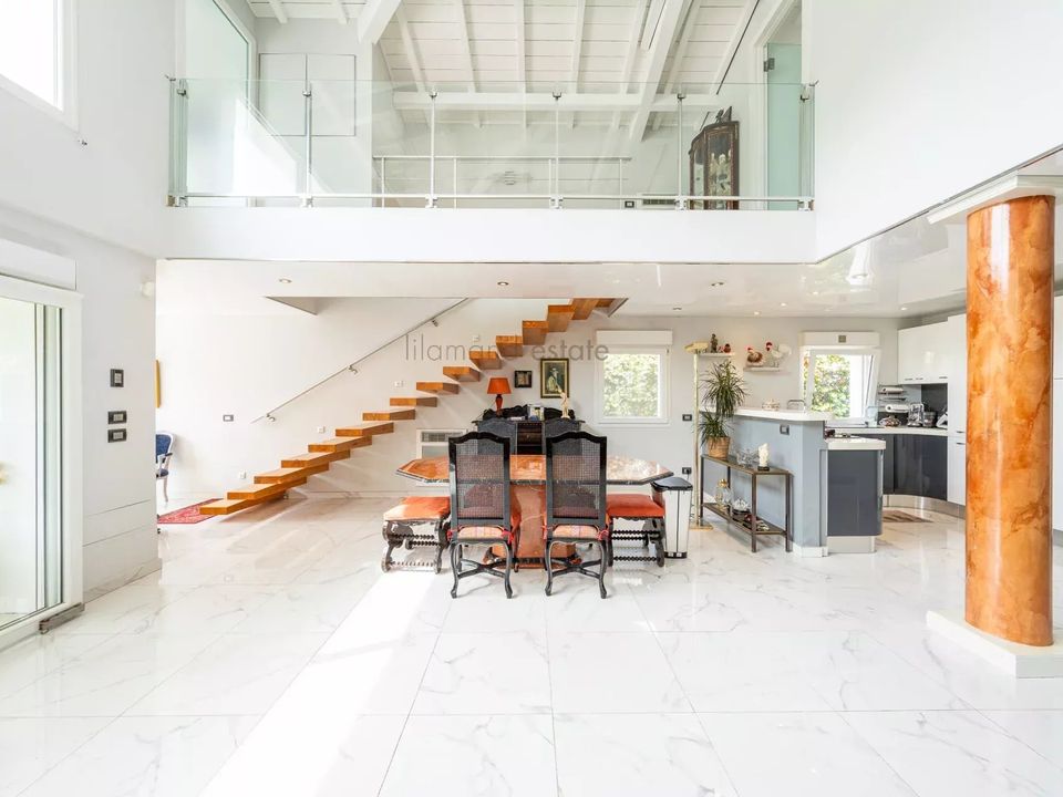 Villa i Golfe-Juan, Alpes-Maritimes - bilde 5
