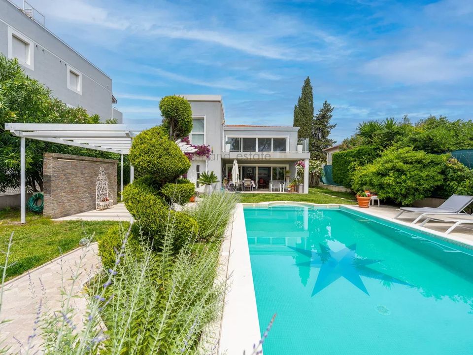 Villa i Golfe-Juan, Alpes-Maritimes - foto 1