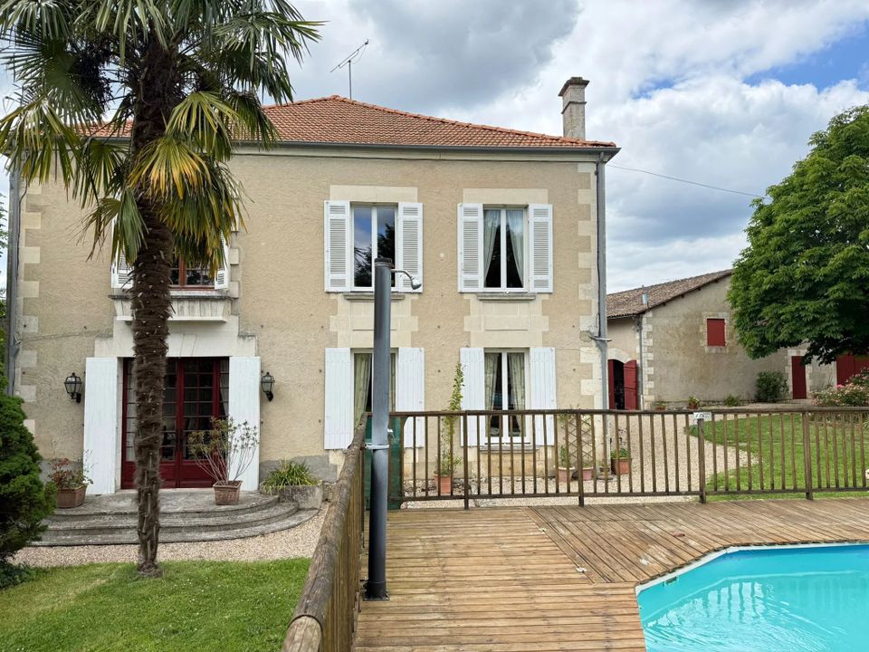 Landsbyhus i Cercoux, Charente-Maritime - foto 2