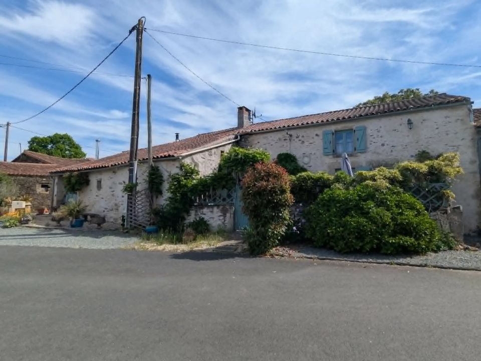 Landsbyhus i Vouvant, Vendee - bilde 1
