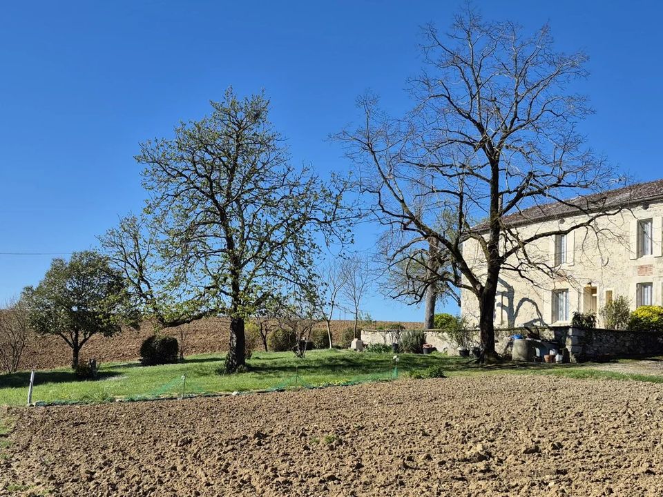 Villa i La Sauvetat-de-Savères, Lot-et-Garonne - foto 1