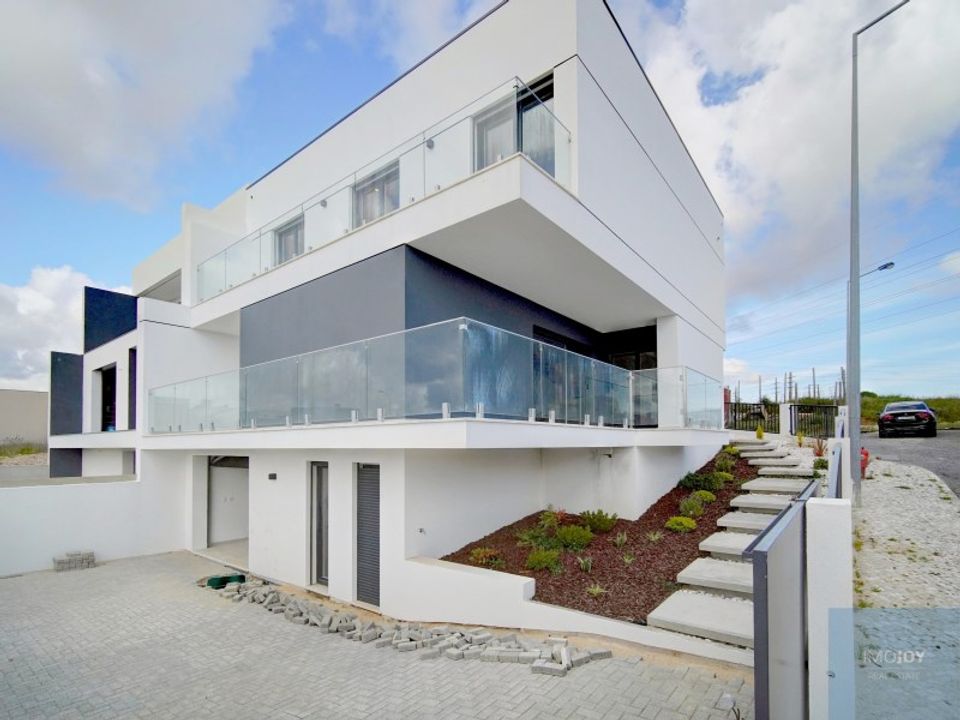 Villa i Sao Domingos de Rana, Lisbon - foto 1
