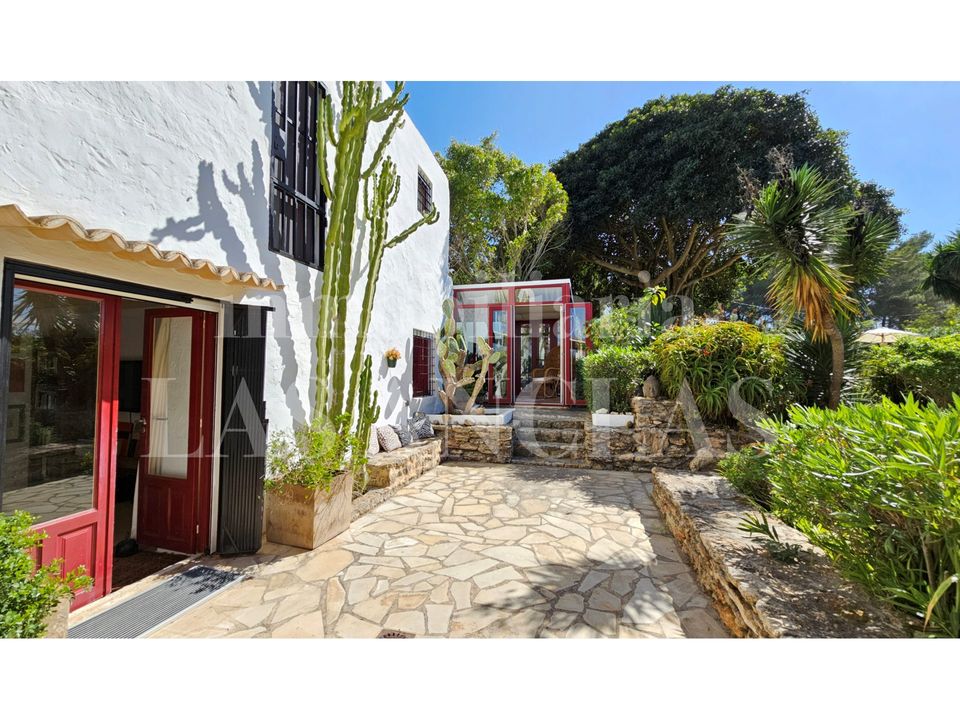Landejendom i Santa Eulalia Del Rio, Ibiza - foto 1