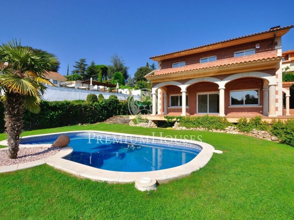 Villa i Sant Vicenc De Montalt, Barcelona - foto 1