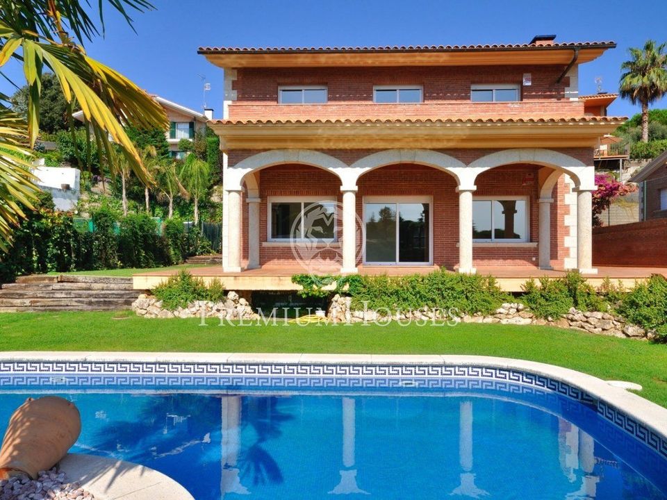 Villa i Sant Vicenc De Montalt, Barcelona - foto 2