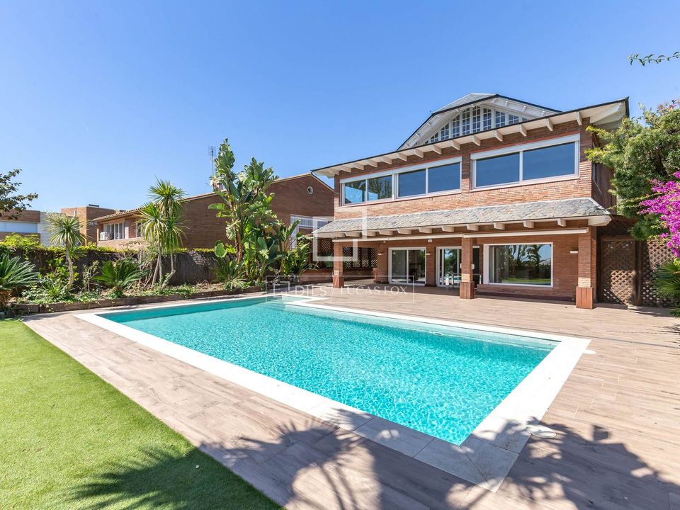 Villa i Sant Just Desvern, Barcelona - foto 2