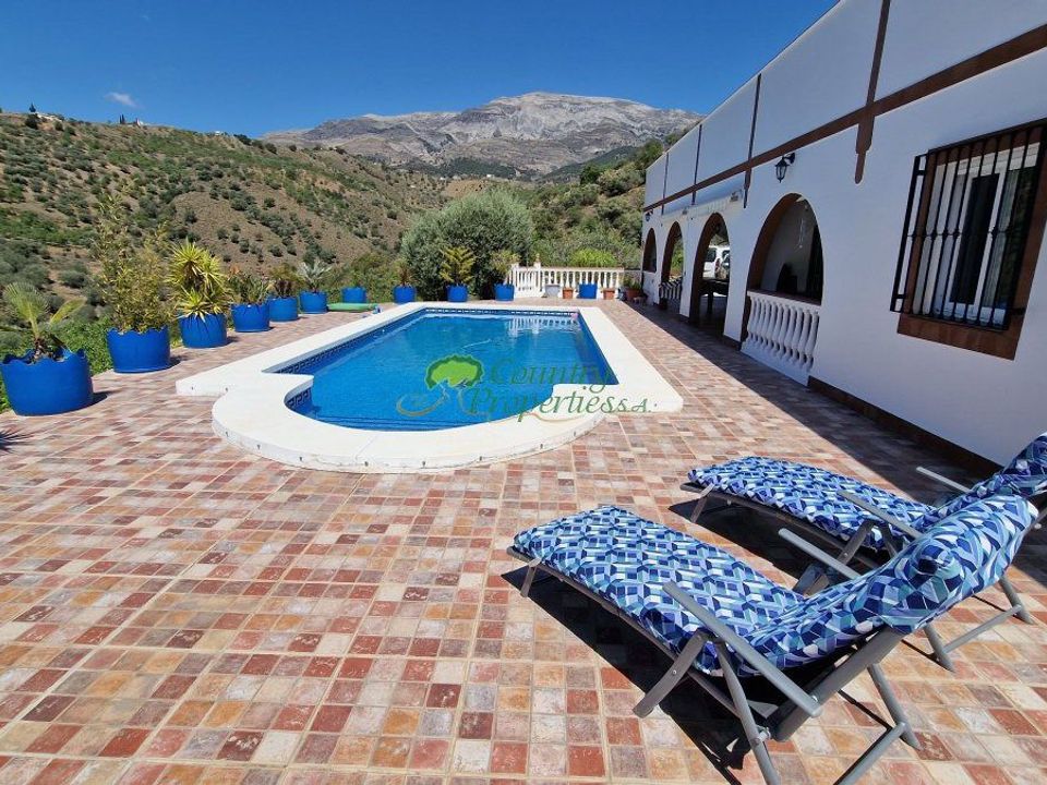Landejendom i Sedella, Malaga - foto 1