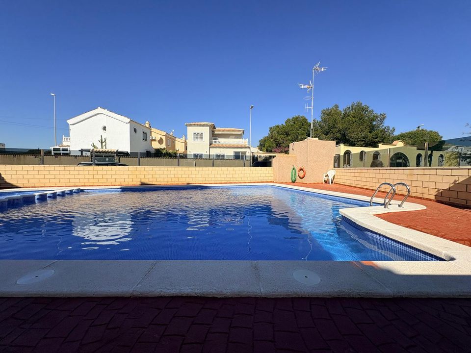 Lejlighed i Cabo Roig, Alicante - foto 3