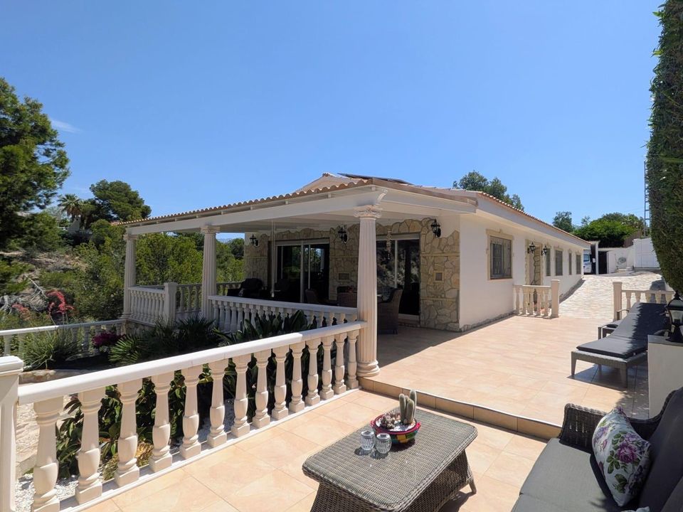 Villa i La Nucia, Alicante - foto 1