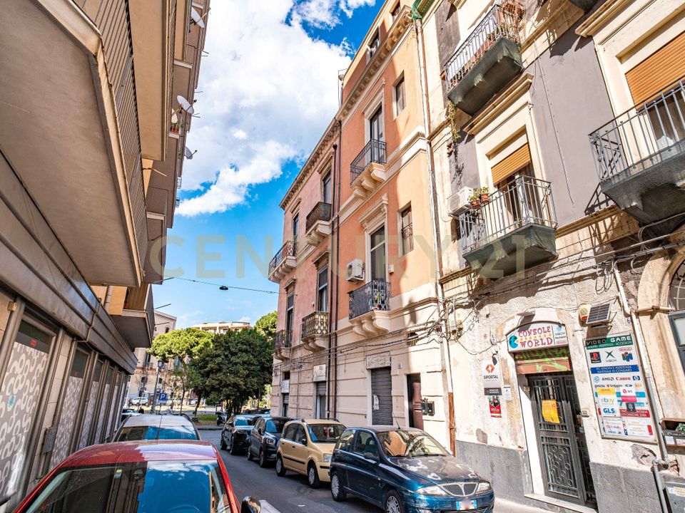Byhus i Catania, Catania - foto 2