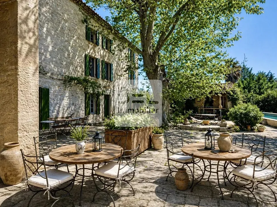Villa i Saint-Remy-de-Provence, Bouches-du-Rhone - foto 1