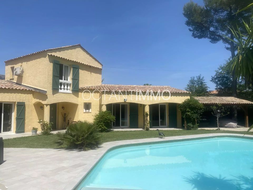Villa i Le Rouret, Alpes-Maritimes - foto 1