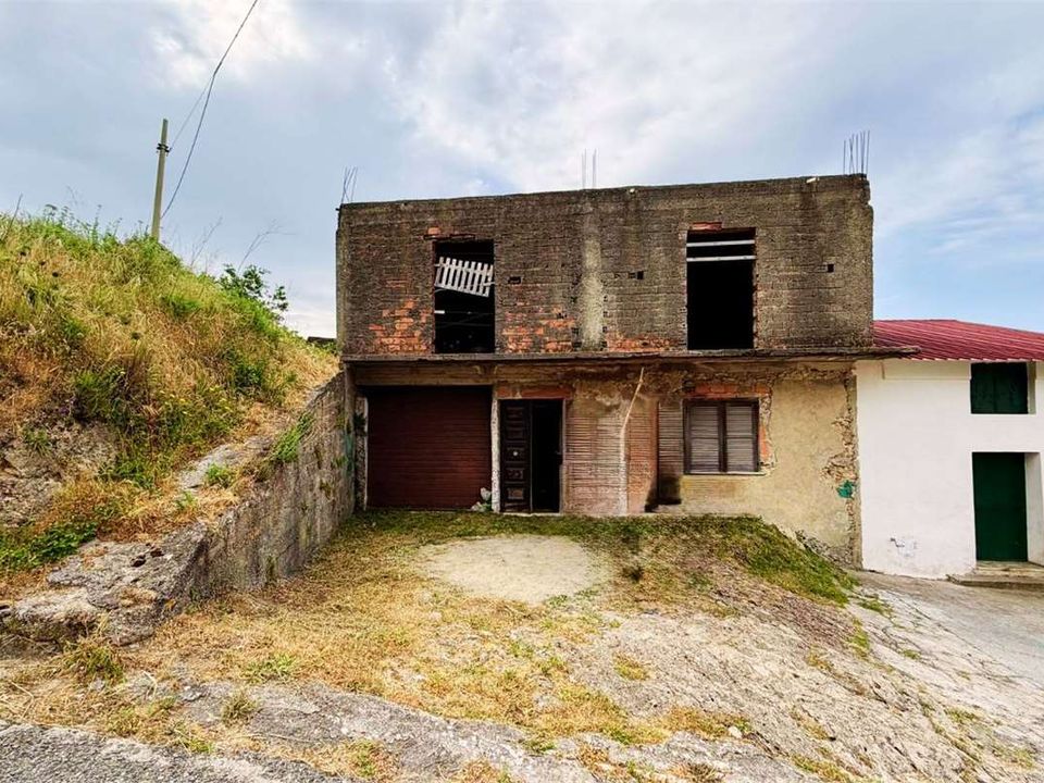 Helårsgrund i Belvedere Marittimo, Cosenza - foto 2