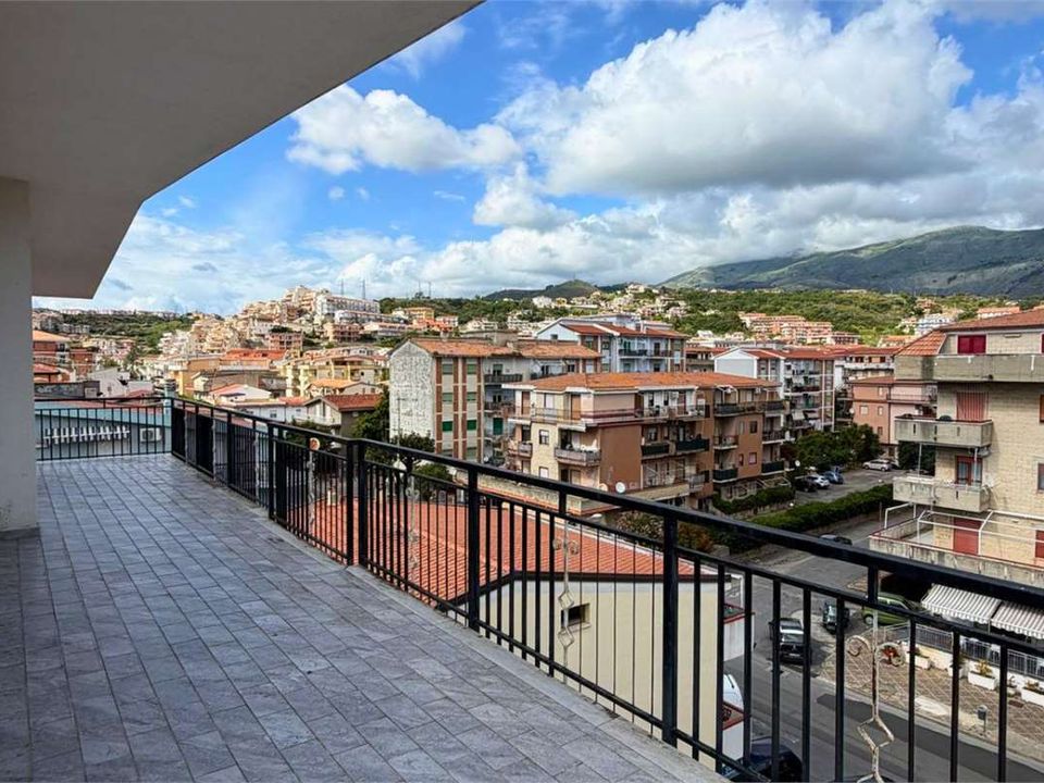 Lejlighed i Scalea, Cosenza - foto 1