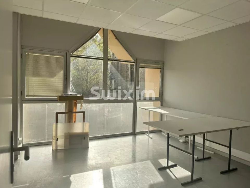 L'establiment comercial a Bourg-en-Bresse, Ain - foto 1