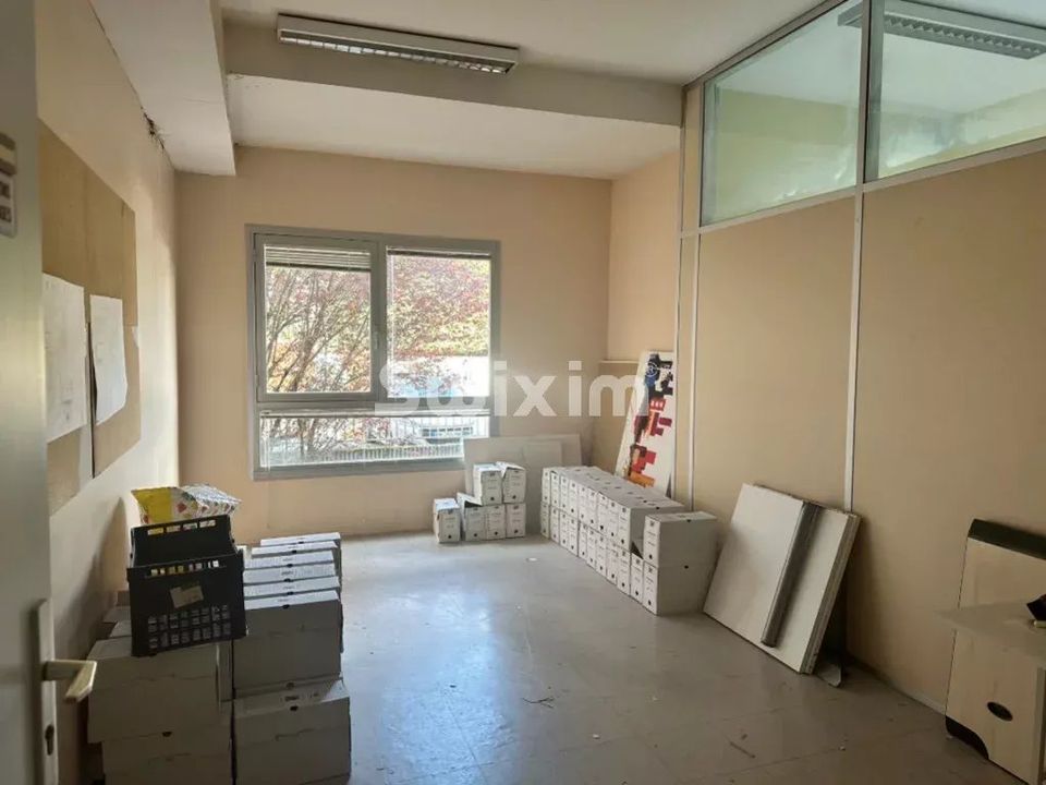 L'establiment comercial a Bourg-en-Bresse, Ain - foto 4