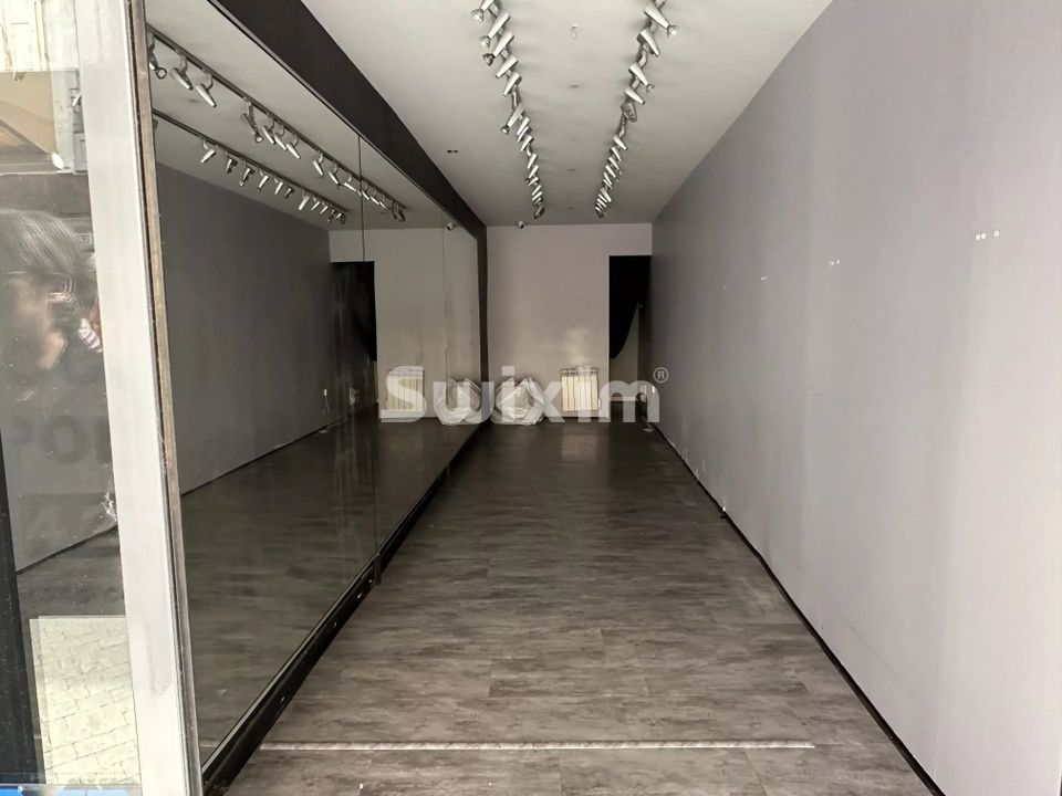 L'establiment comercial a Bourg-en-Bresse, Ain - foto 2