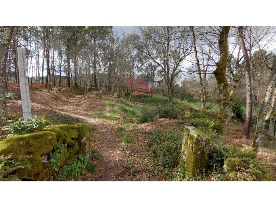 Helårsgrund i Arcos de Valdevez, Viana do Castelo - foto 1