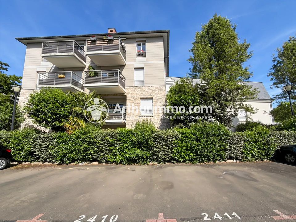 Lejlighed i Saint-Pierre-Du-Perray, Essonne - foto 1