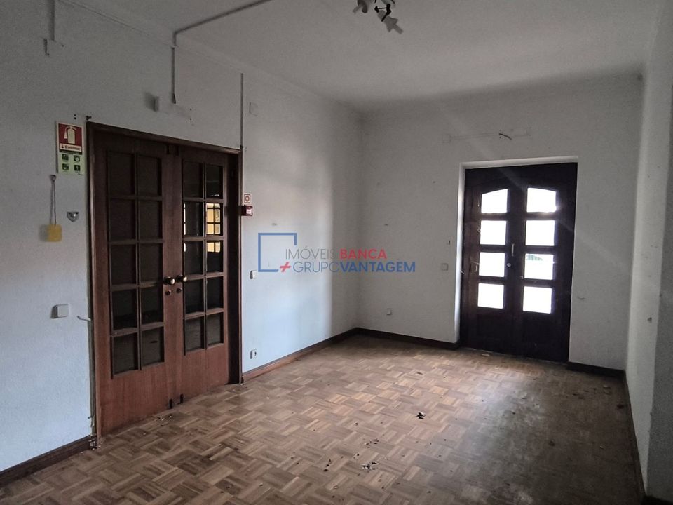Villa in Alcanena, Santarem - photo 3