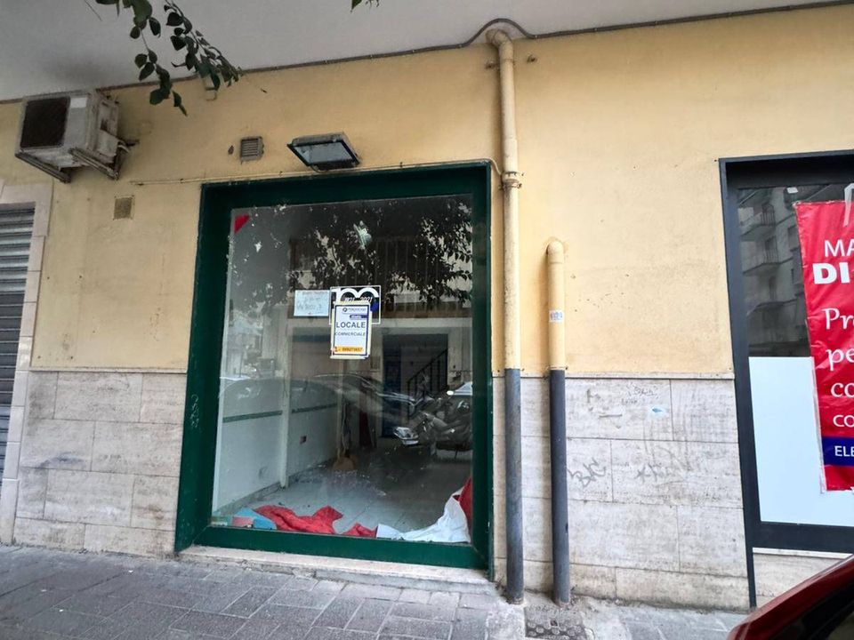 Erhvervsejendom i Salerno, Salerno - foto 3