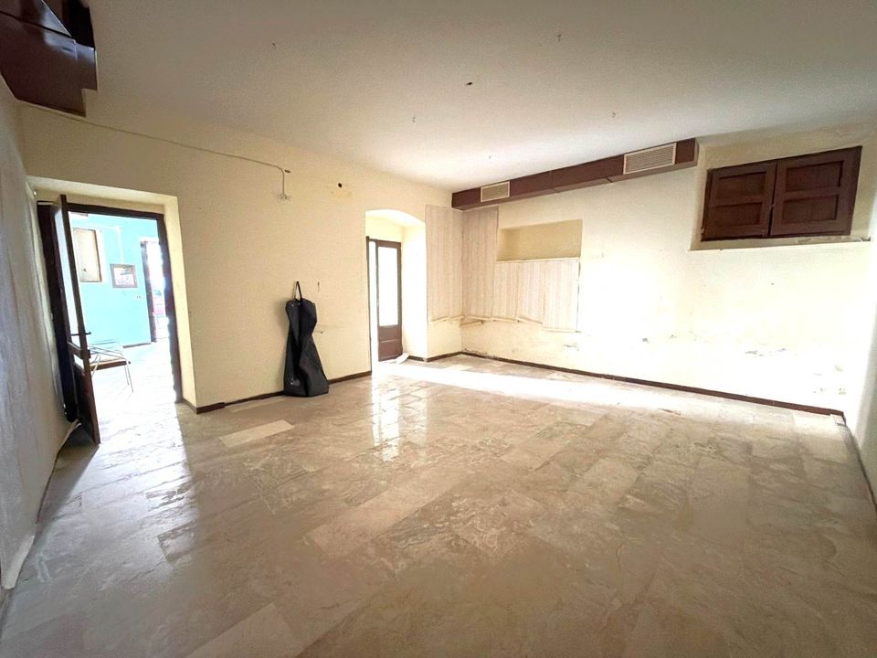 Erhvervsejendom i Palazzo Adriano, Palermo - foto 3