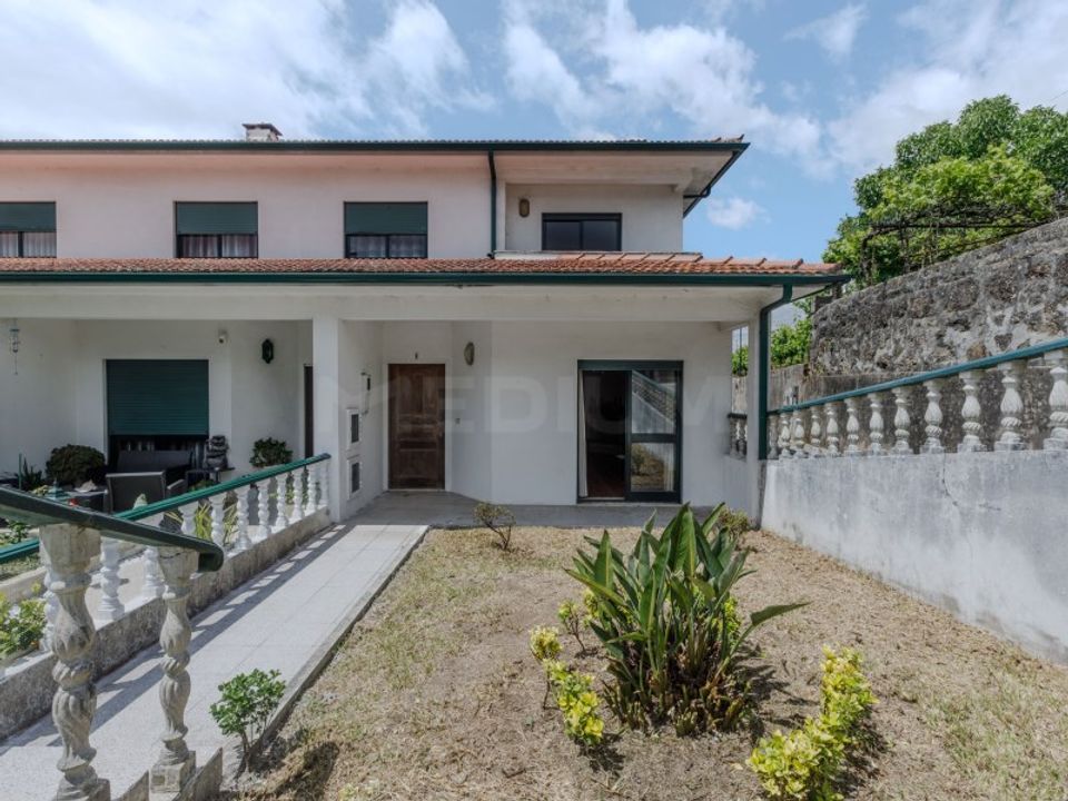 Villa i Vila Nova de Famalicao, Braga - foto 1