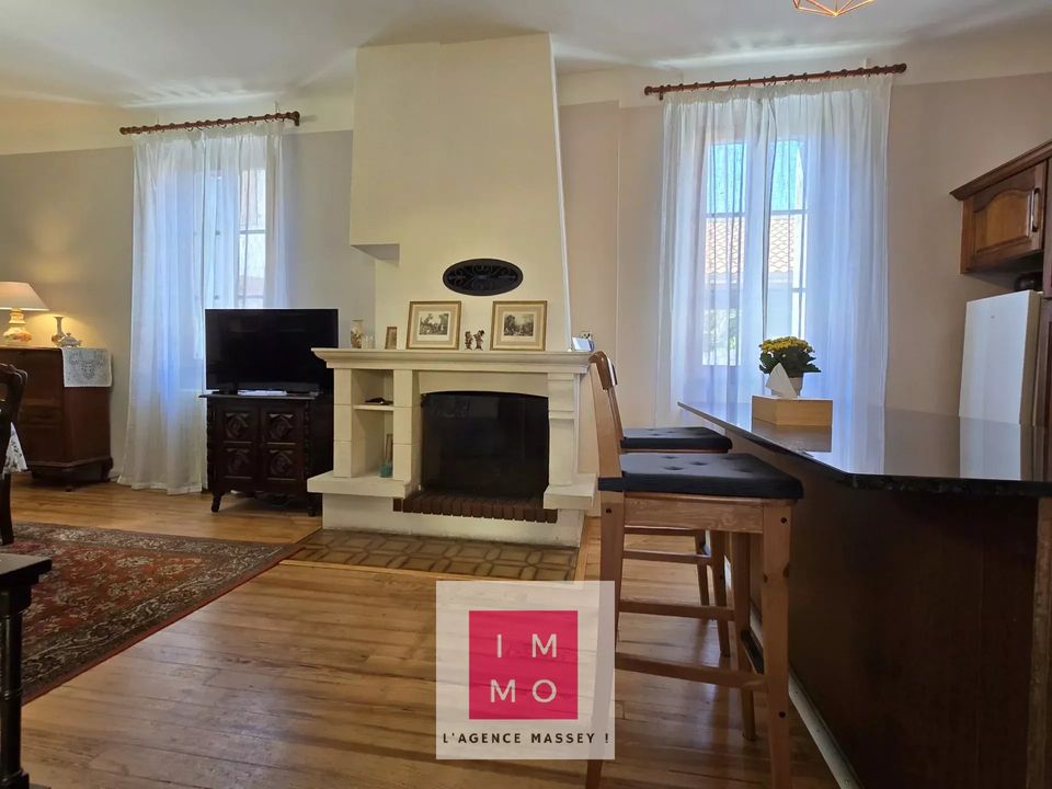 Villa i Tarbes, Hautes-Pyrenees - foto 1